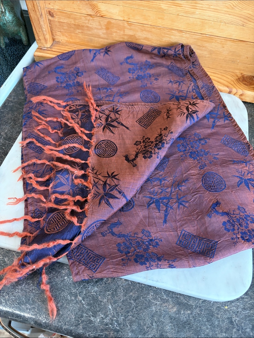 Women's Purple Floral Jacquard Fringe Scarf